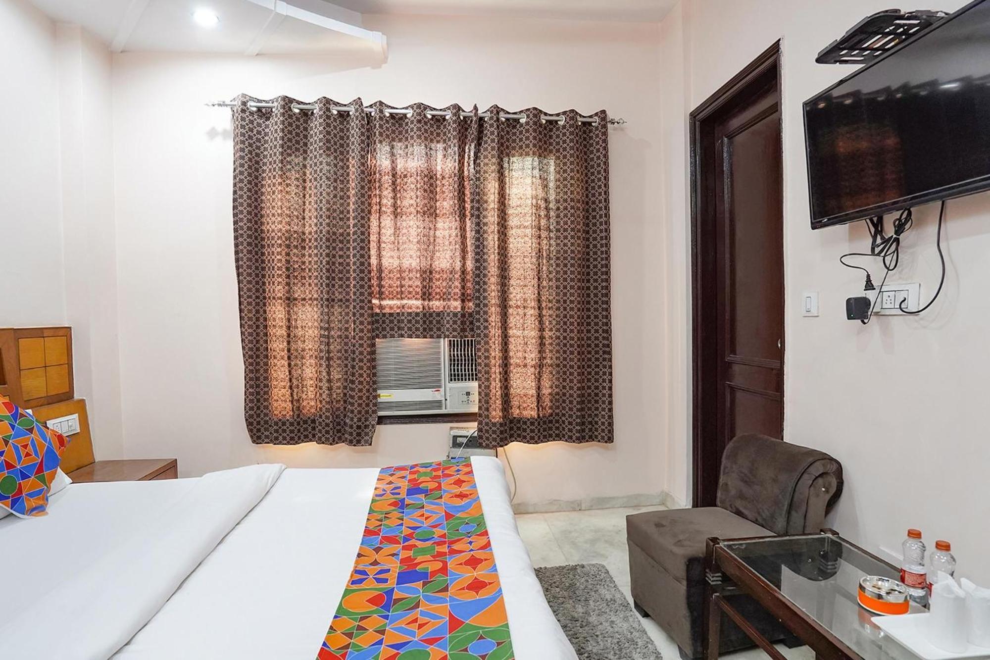 Fabhotel De Gold Nuova Delhi Esterno foto
