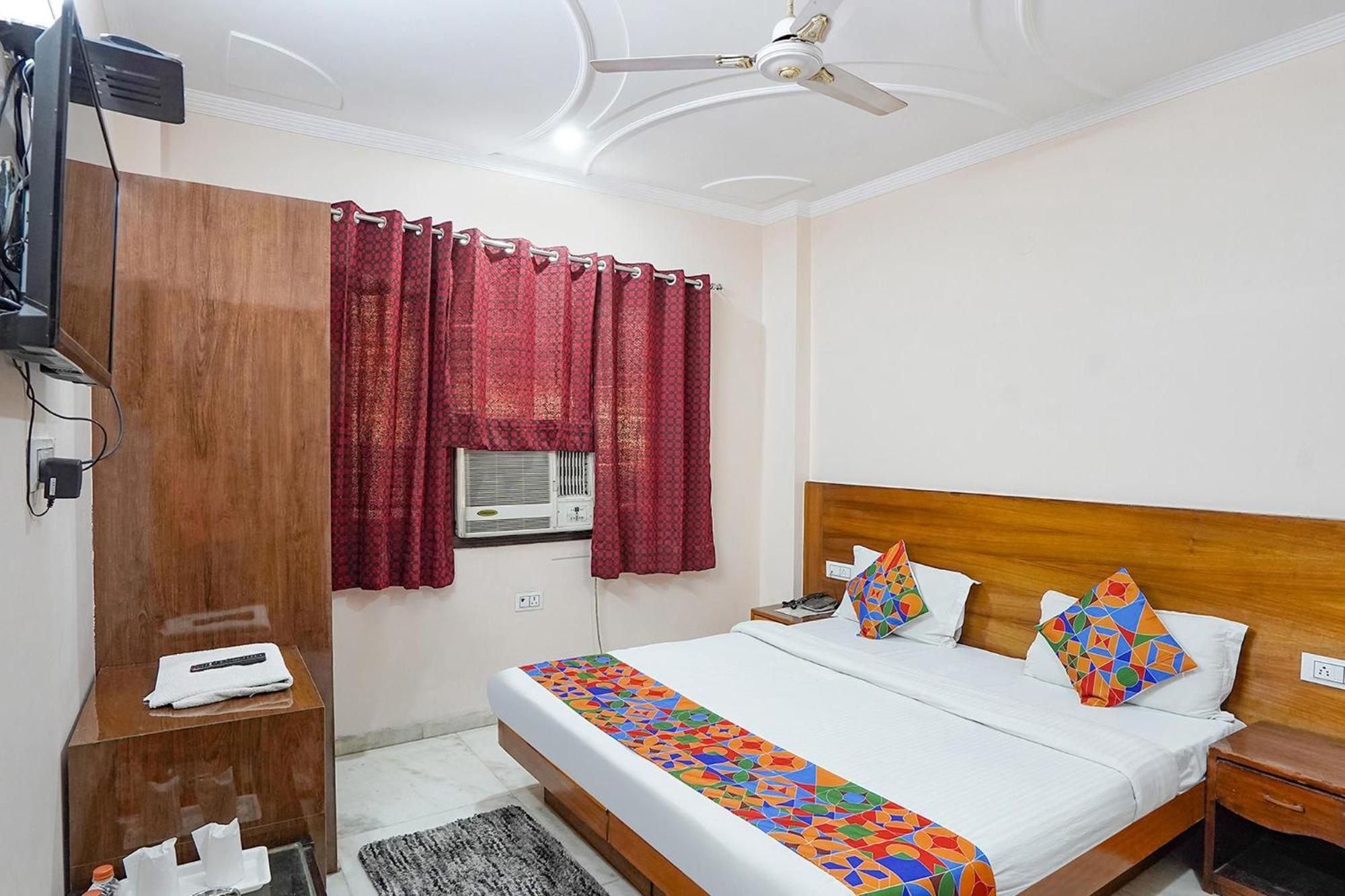 Fabhotel De Gold Nuova Delhi Esterno foto