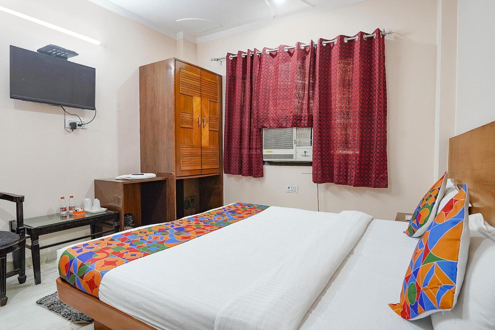 Fabhotel De Gold Nuova Delhi Esterno foto